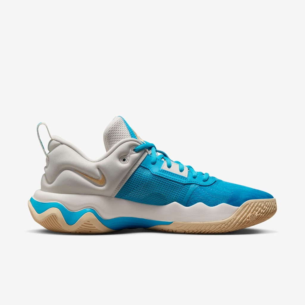 Nike Giannis Immortality 3 „graue“ Turnschuhe
