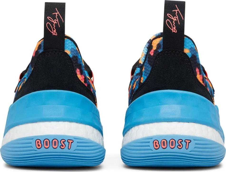 ADIDAS TRAE YOUNG 1 „PIXELS“ SNEAKERS