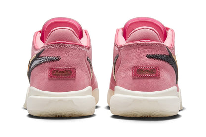 NIKE LEBRON 20 „PINK DIAMOND“