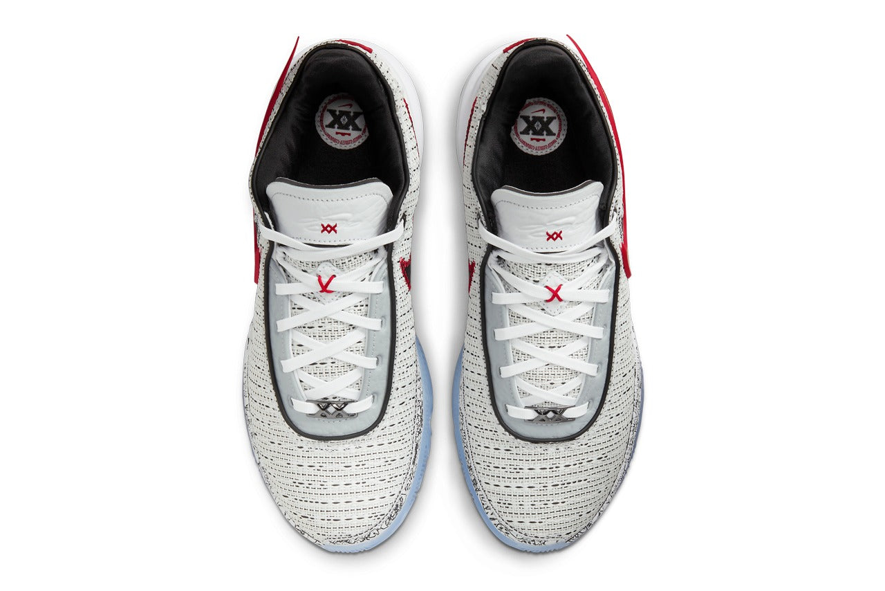 NIKE LEBRON 20 „DAS DEBÜT“
