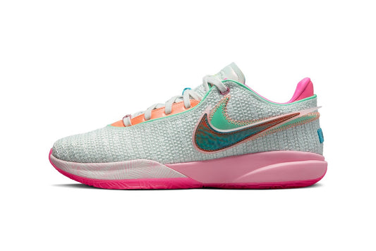 NIKE LEBRON 20 „TIME MACHINE“ 