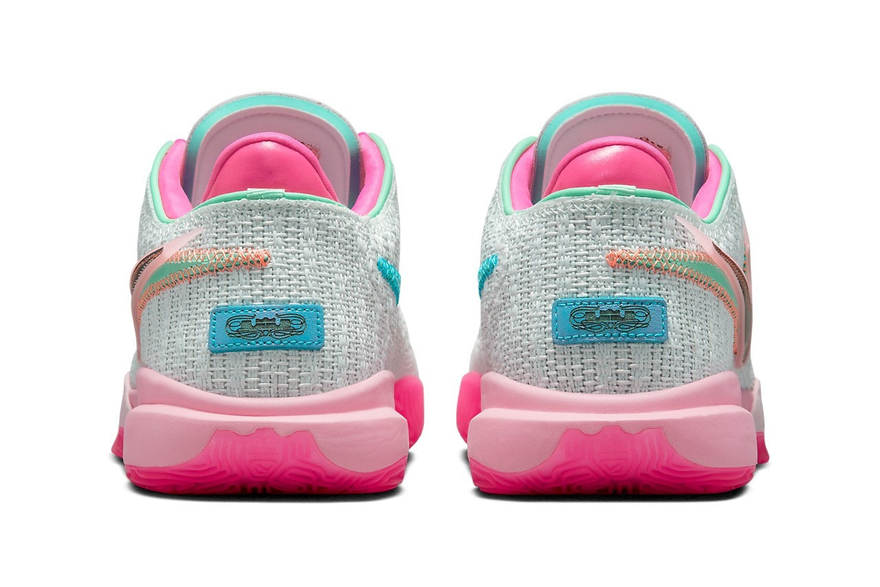NIKE LEBRON 20 „TIME MACHINE“ 
