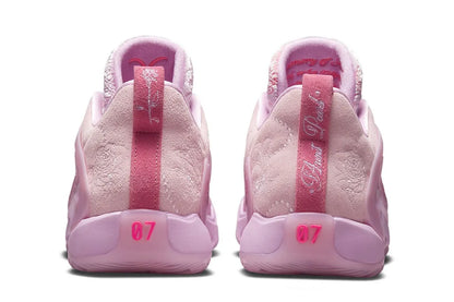 NIKE KD 15 „AUNT PEARL“