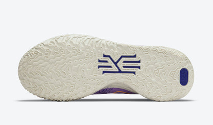 NIKE KYRIE 7 „TÖCHTER“ SNEAKERS