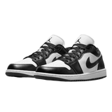 AIR JORDAN 1 LOW PANDA