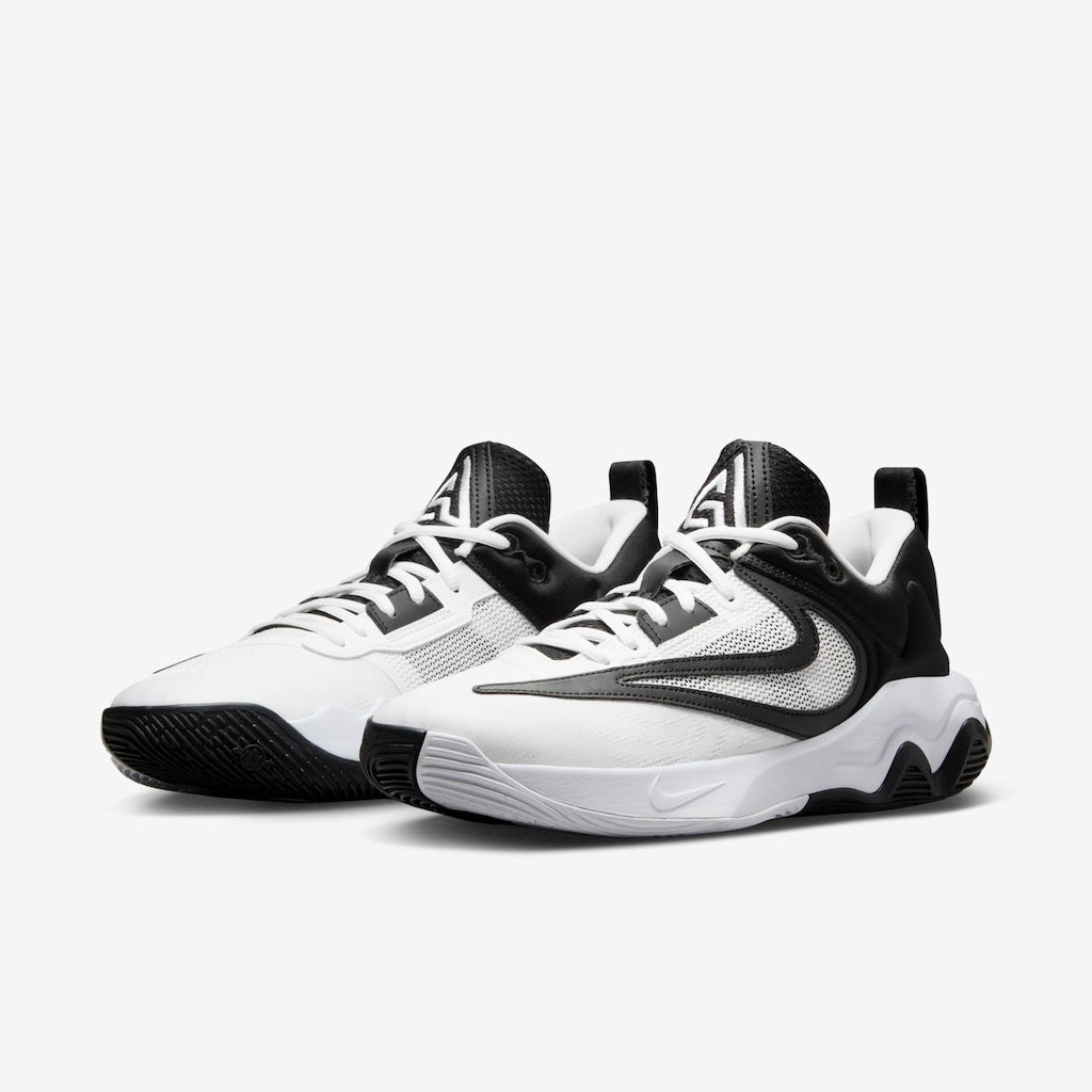 Nike Giannis Immortality 3 „weiße“ Turnschuhe