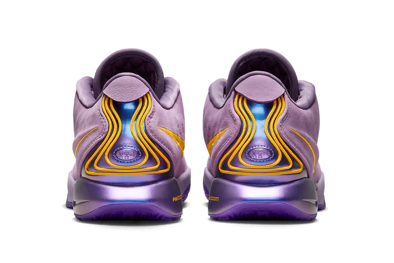 NIKE LEBRON 21 „Lila Regen“
