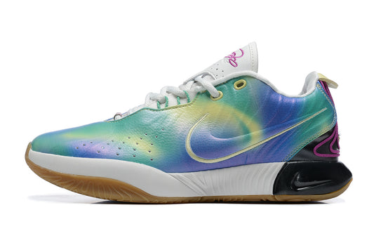 NIKE LEBRON 21 „MOVIE NIGHT“ 