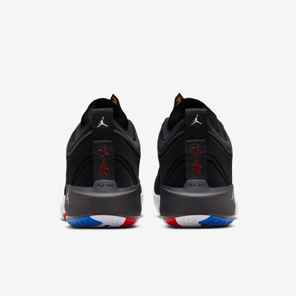 AIR JORDAN XXXVII NIEDRIG